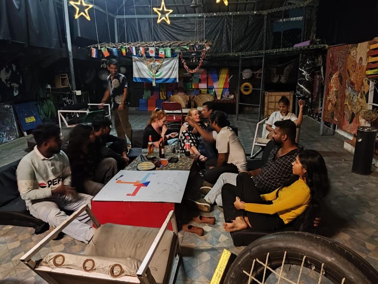 Xhostel Hostel Kochi Buitenkant foto